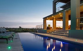 Sonas Boutique Hotel