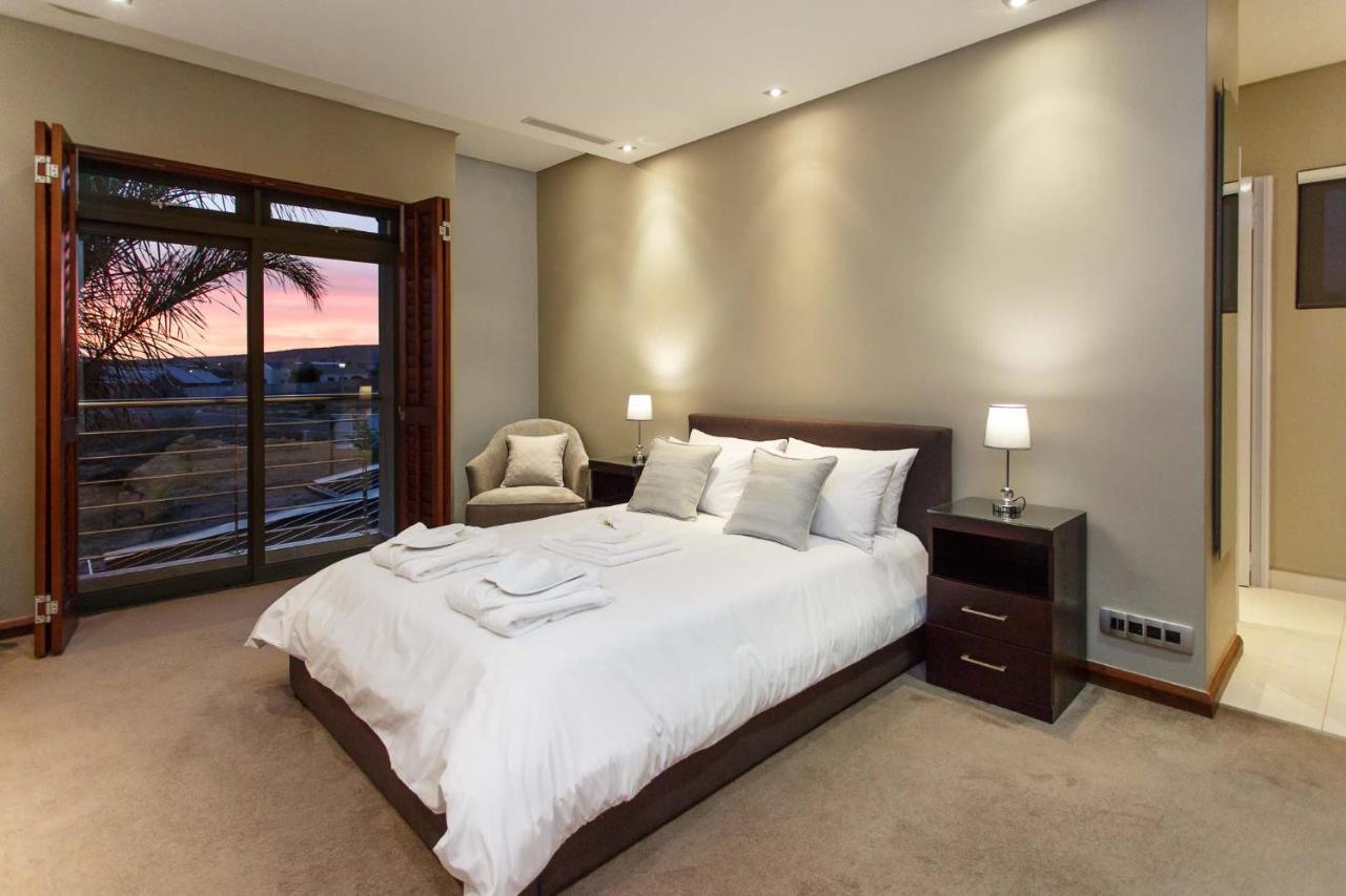 Sonas Boutique Guest House Oudtshoorn Extérieur photo