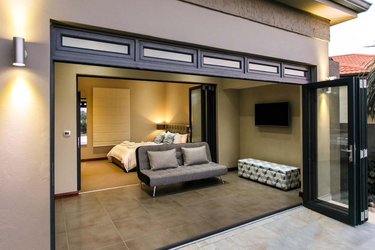 Sonas Boutique Guest House Oudtshoorn Extérieur photo