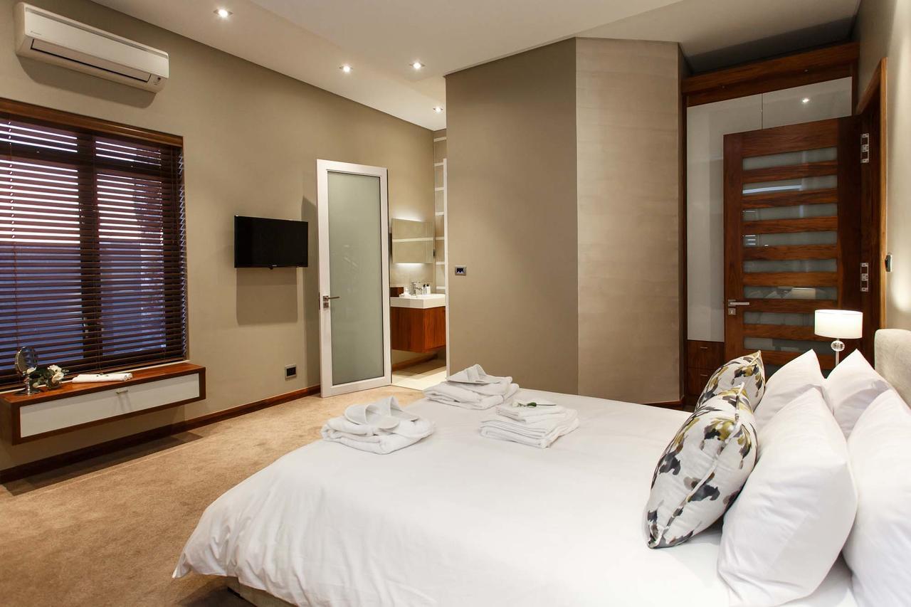 Sonas Boutique Guest House Oudtshoorn Extérieur photo