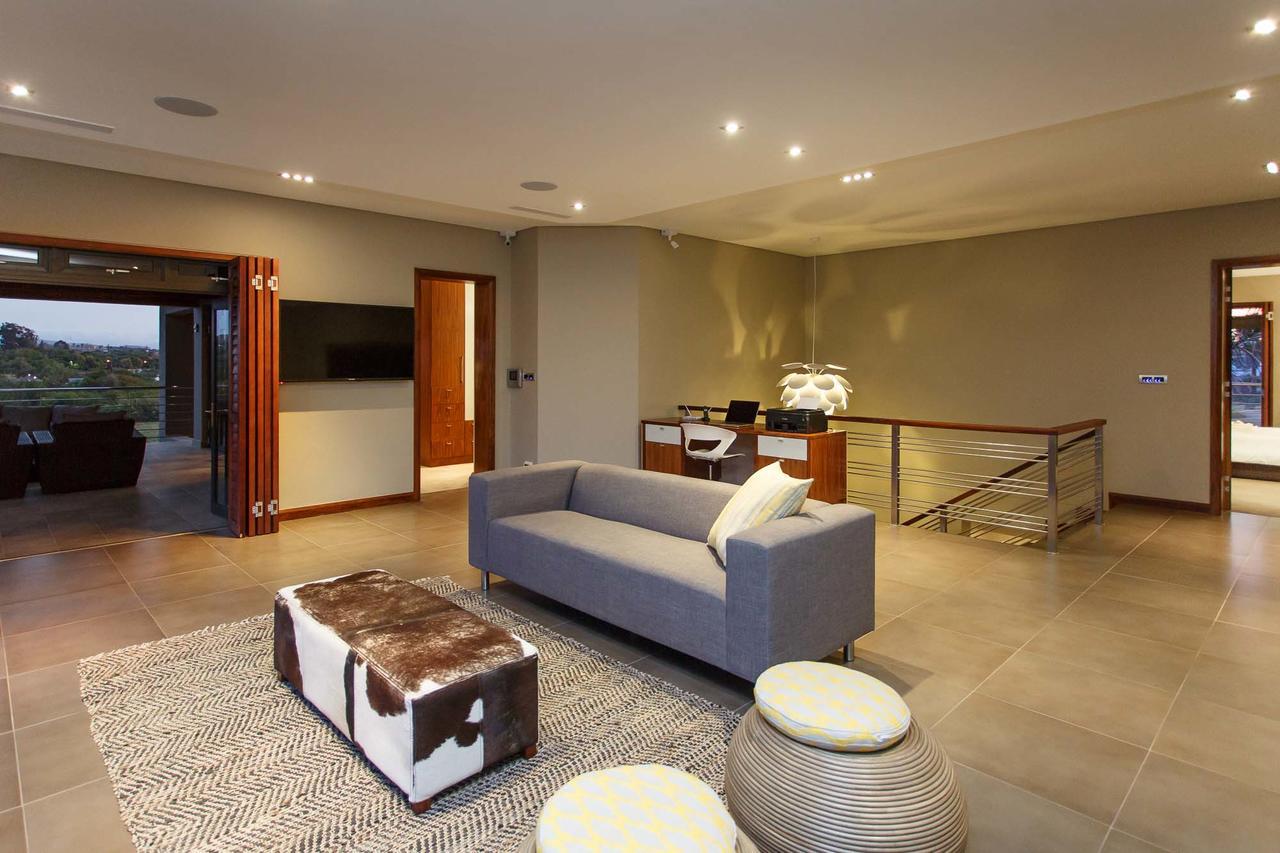 Sonas Boutique Guest House Oudtshoorn Extérieur photo